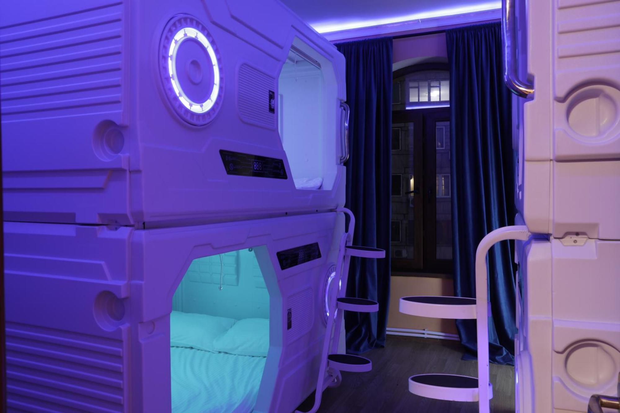 Capsula Hotel Єреван Екстер'єр фото